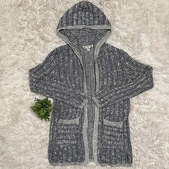 🎉HP🎉 Closet Space Hooded Open Cardigan 💗 Gray & White - Picture 3 of 14